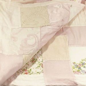 BELLA NOTTE Pink Patchwork Duvet Cover & Shams